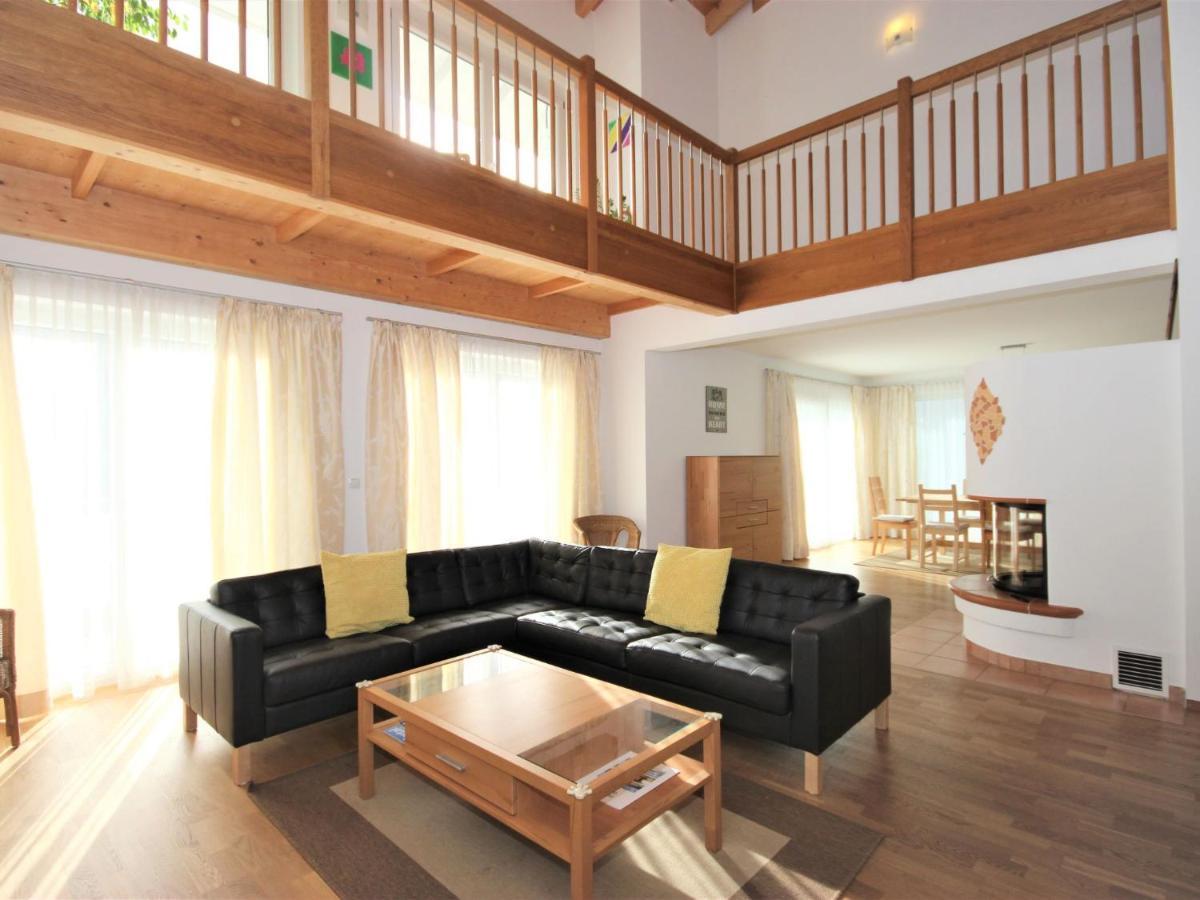 Linnehan By Interhome